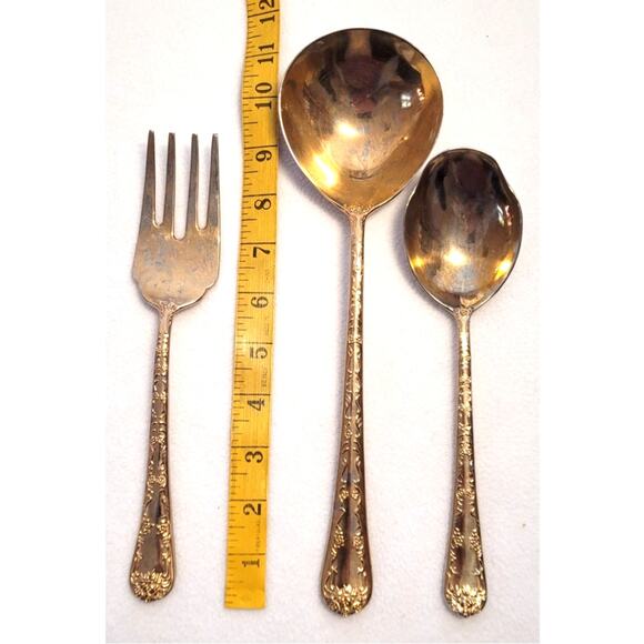 Vtg 90s Wm Rogers Enchanted Rose Gold Electroplate 3 Piece Serving Hostess Set - Picture 4 of 6
